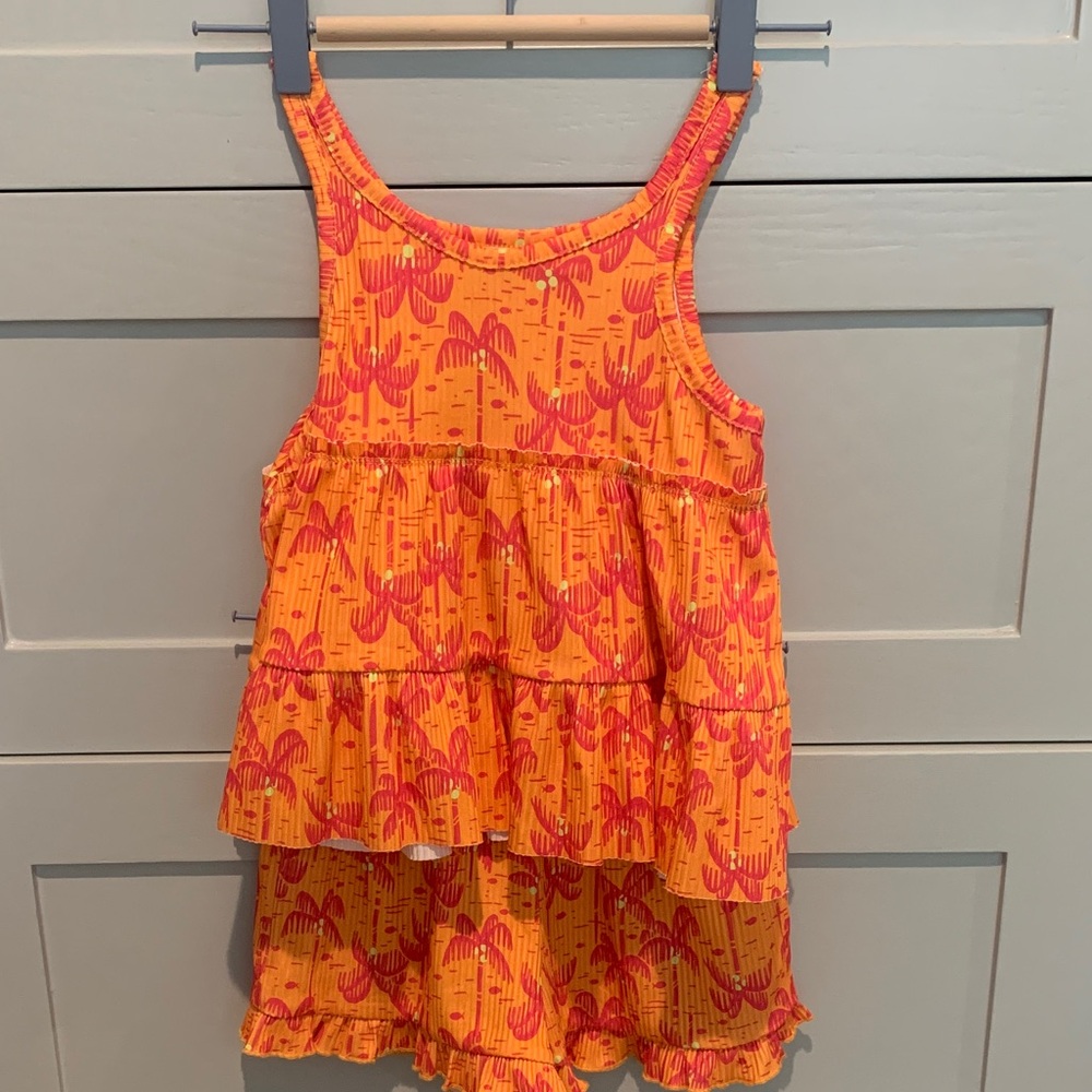 Peek Kids Orange Pink Tropical Top and shorts size 6/7 NWOT